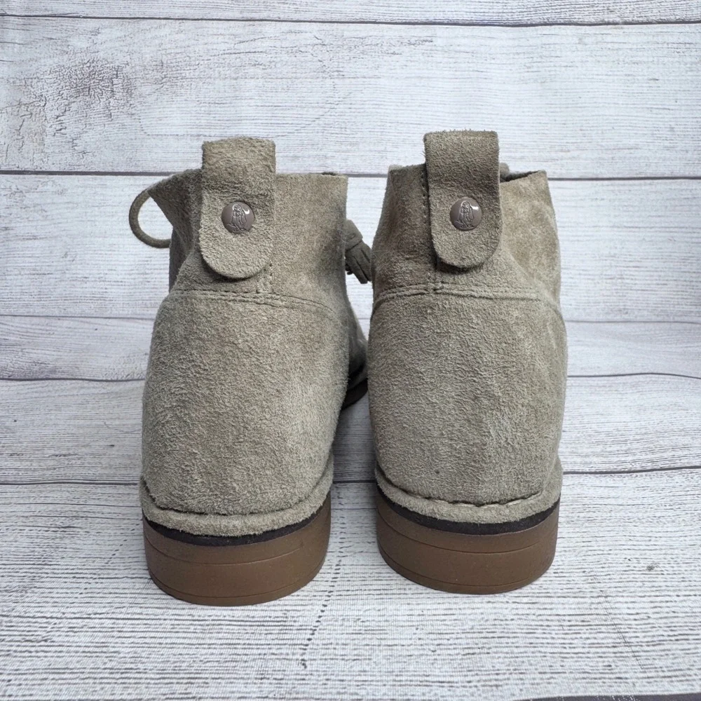 Hush Puppies Cyra Catelyn Suede Chukka Boots Taupe Grey Tassel Lace Up sz 9 FLAW